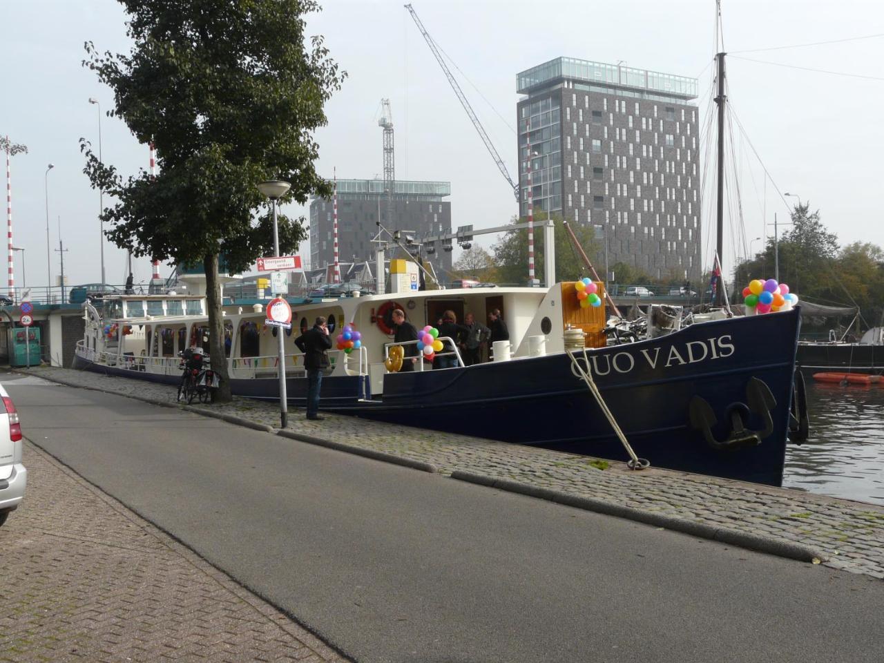 Hotelboat Quo Vadis Groningen Buitenkant foto